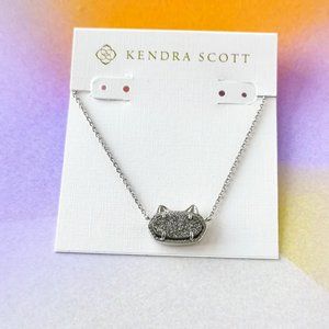 $70 kendra scott Elisa Cat silver Pendant Necklace Platinum Drusy New